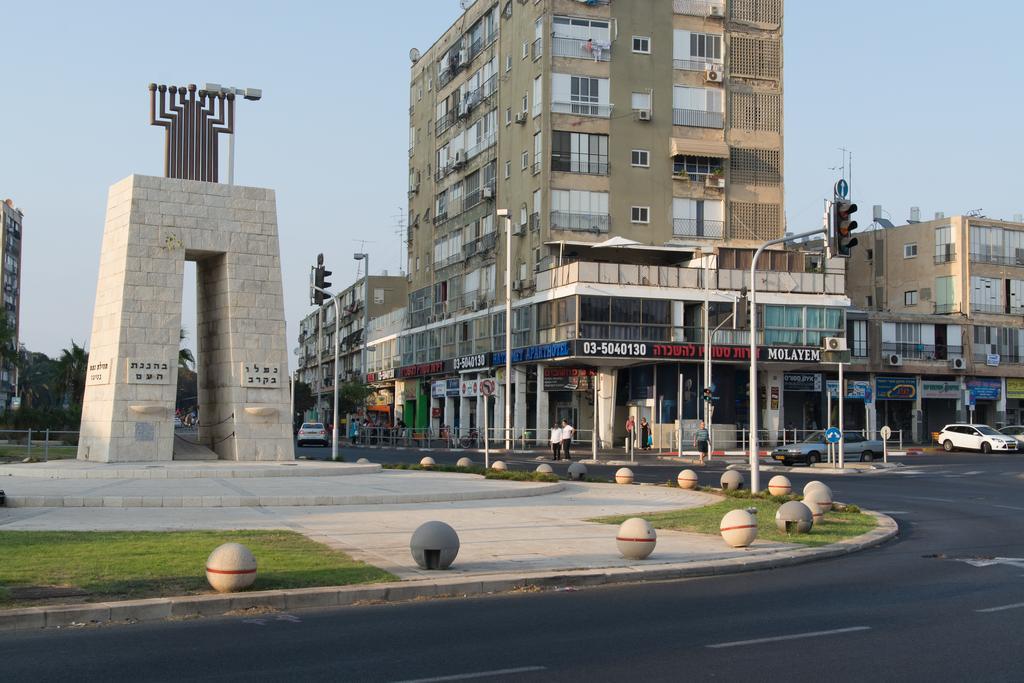 Hotel Rothschild 37 Bat Jám Szoba fotó
